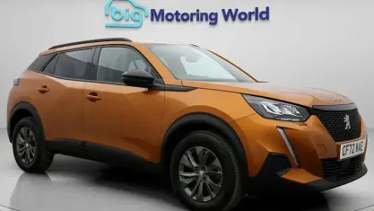 Used Peugeot 2008 Active+ 101 HP (74 kW) 2023 Orange SUV