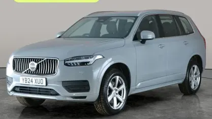 Usado Volvo XC90 Core 250 HP (183 kW) 2025 SUV
