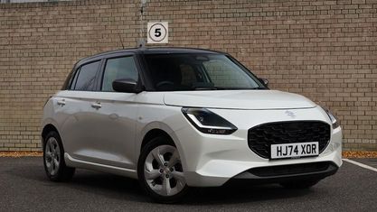Usado Suzuki Swift 82 HP (60 kW) 2025 Branco Citadino