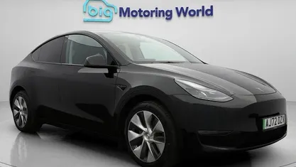 Used 2025 Tesla Model Y Long Range AWD SUV | £27,100 (Super price)