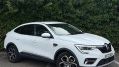 Solid glacier white Used 2021 Renault Arkana Version S SUV | £16,949 (Fair price)