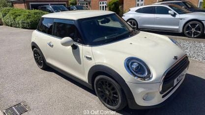 Begagnad Mini ONE Pepper 102 HK (75 kW) 2018 Vit Halvkombi
