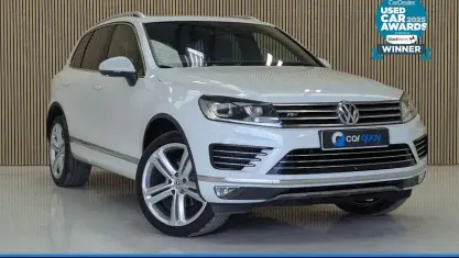 Used VW Touareg R-line Plus 262 HP (192 kW) 2017 White SUV
