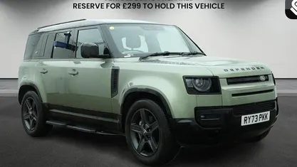 Used Land Rover Defender HSE Dynamic 300 HP (220 kW) 2024 Pangea green SUV