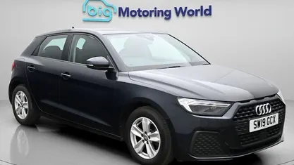Used Audi A1 Sportback 116 HP (85 kW) 2019 Blue Hatchback