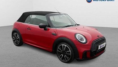 Używany Mini Cooper Cabriolet Sport 136 KM (100 kW) 2021 Czerwony Kabriolet