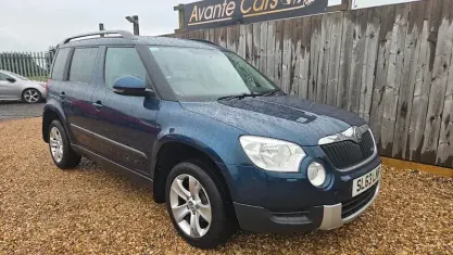 Used Skoda Yeti GreenLine 105 HP (77 kW) 2013 Blue SUV