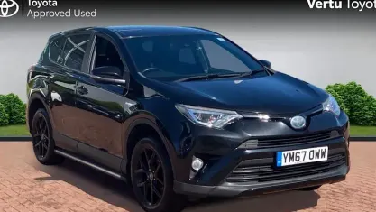 Usado Toyota RAV4 197 HP (144 kW) 2018 SUV