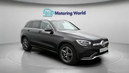 Used Mercedes GLC220 AMG line 194 HP (142 kW) 2022 Black Estate
