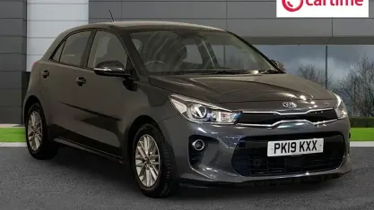 Used Kia Rio 84 HP (61 kW) 2019 Grey Hatchback