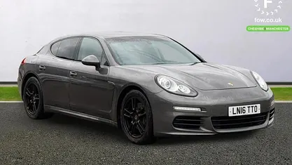 Used Porsche Panamera 300 HP (220 kW) 2015 Grey Hatchback