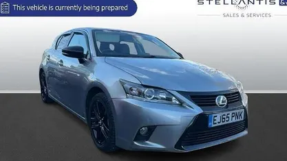 Used Lexus CT200h Sport Line 136 HP (100 kW) 2016 Hatchback