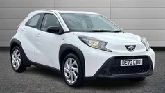 White Used 2023 Toyota Aygo PURE Hatchback | £12,850 (Fair price)