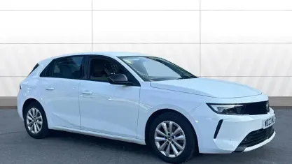 Used Vauxhall Astra Design Edition 110 HP (80 kW) 2025 Hatchback