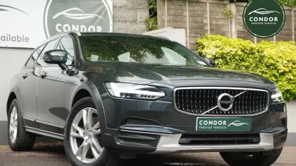Used Volvo V90 CC 190 HP (139 kW) 2019 Estate