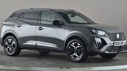 Używany Peugeot 2008 Allure 131 KM (96 kW) 2024 Szary SUV