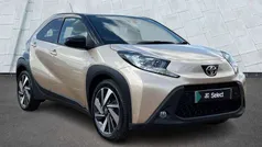 Beige Used 2022 Toyota Aygo Hatchback | £13,495 (Fair price)
