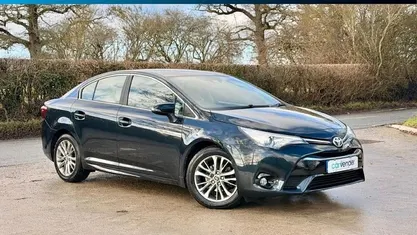 Used 2018 Toyota Avensis Business Edition Sedan | £10,595 (Fair price)
