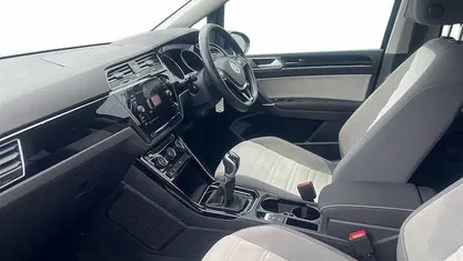 Used 2024 VW Touran SEL MPV | £25,711 (Fair price)