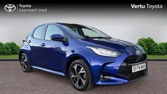 Blue Used 2024 Toyota Yaris Hybrid Design Hatchback | £19,296 (Fair price)