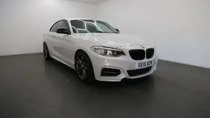 Used BMW M235 Comfort Edition 326 HP (239 kW) 2015 White Coupe