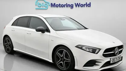 Used Mercedes A180 Executive 116 HP (85 kW) 2021 White Hatchback