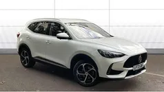 White Used 2023 MG HS SE SUV | £14,970 (Good price)