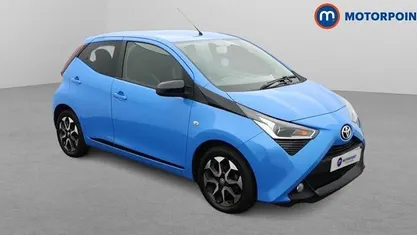 Used Toyota Aygo Trend 72 HP (52 kW) 2019 Blue Hatchback