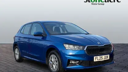 Used Skoda Fabia SE 80 HP (58 kW) 2025 Blue Hatchback