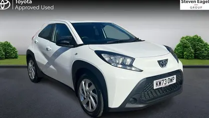Used Toyota Aygo X PURE 72 HP (52 kW) 2025 SUV