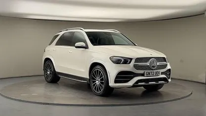 Diamond white Used 2022 Mercedes GLE400 AMG line SUV | £44,000 (Super price)