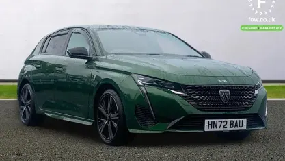 Used Peugeot 308 Premium 224 HP (164 kW) 2022 Green Hatchback