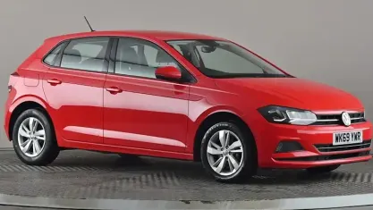 Używany VW Polo Edition 65 KM (47 kW) 2019 Czerwony Hatchback