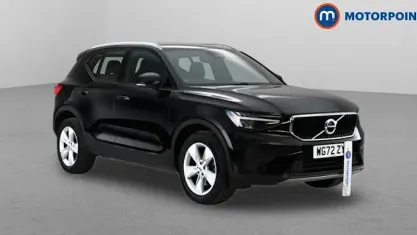 Używany Volvo XC40 Core 163 KM (119 kW) 2026 SUV