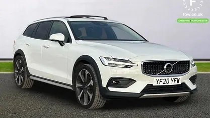 White Used 2020 Volvo V60 CC Plus Estate | £28,399 (Fair price)