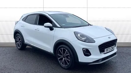 Used Ford Puma Titanium 125 HP (91 kW) 2023 Hatchback