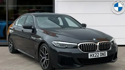Usado BMW 530 M Sport 286 HP (210 kW) 2022 Cinzento Sedan