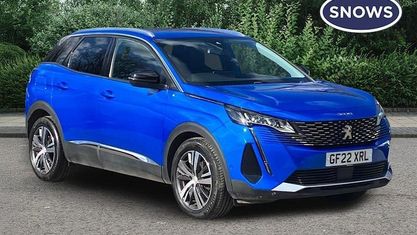 Używany Peugeot 3008 Allure Premium 131 KM (96 kW) 2022 Niebieski SUV