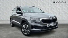Graphite grey metallic Used 2022 Skoda Karoq SE Drive SUV | £19,500 (Fair price)