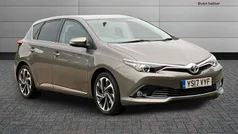 Used 2016 Toyota Auris Design Hatchback | £9,495 (Fair price)