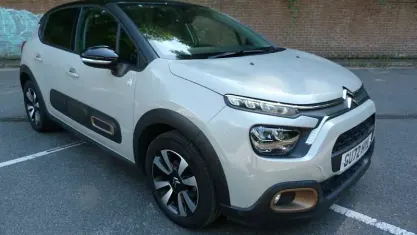 Used Citroën C3 PureTech 83 HP (61 kW) 2023 Brown Hatchback