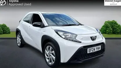 Używany Toyota Aygo X PURE 72 KM (52 kW) 2025 SUV