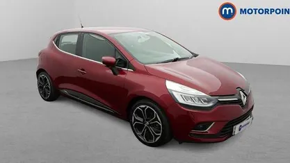 Used Renault Clio IV Dynamique 90 HP (66 kW) 2017 Red Hatchback