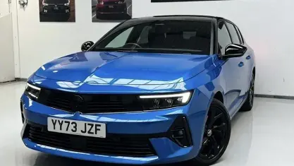 Used Vauxhall Astra S 131 HP (96 kW) 2023 Blue Estate