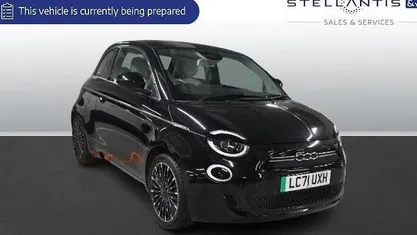 Used Fiat 500e La Prima 86 kW (118 HP) 2026 Hatchback