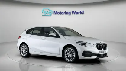 Used BMW 118 136 HP (100 kW) 2024 White Hatchback