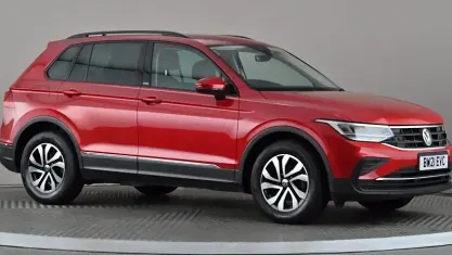 Used VW Tiguan Active 150 HP (110 kW) 2021 Red SUV