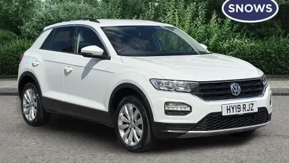 Used VW T-Roc SE 116 HP (85 kW) 2019 White SUV