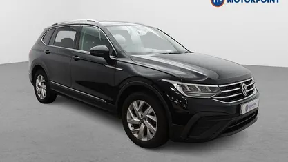 Used VW Tiguan Allspace Life 150 HP (110 kW) 2023 Black SUV
