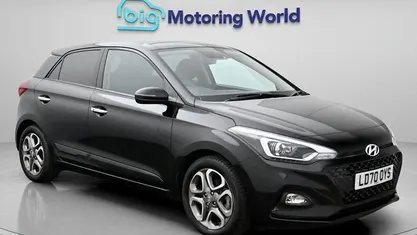 Used Hyundai i20 Premium SE 120 HP (88 kW) 2020 Black Hatchback